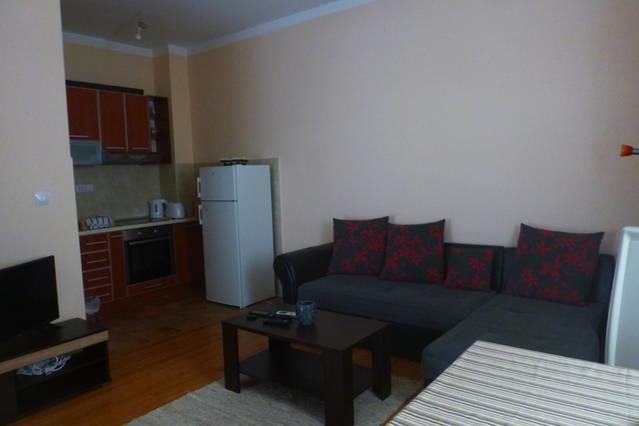 Roman Gardens Studio Apartment Рисан Экстерьер фото